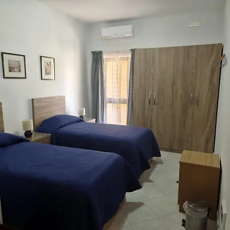 Modern 2-Bedroom Flat In Rabat With Ac, Wi-Fi & Study Apartamento