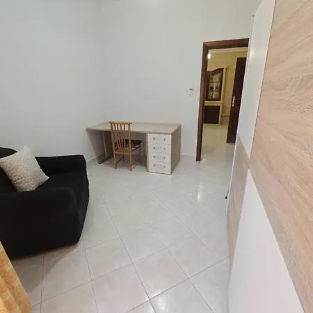 Apartamento Modern 2-Bedroom Flat In Rabat With Ac, Wi-Fi & Study