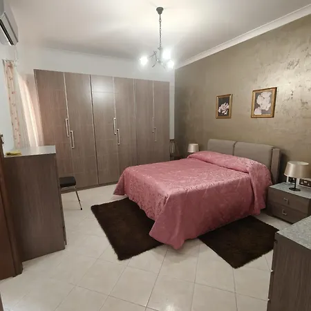 Modern 2-Bedroom Flat In Rabat With Ac, Wi-Fi & Study